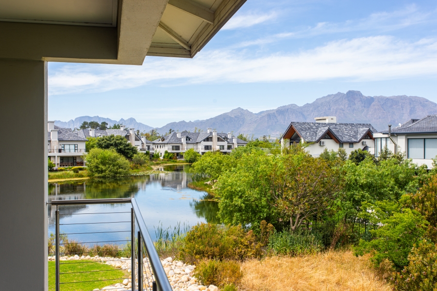 1 Bedroom Property for Sale in Pearl Valley at Val de Vie Western Cape